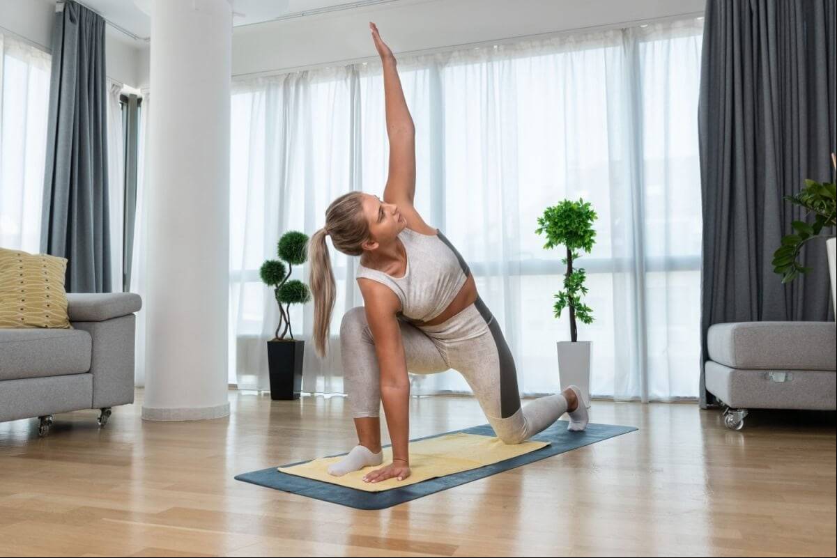 Praticar yoga com frequência é benéfico para a saúde